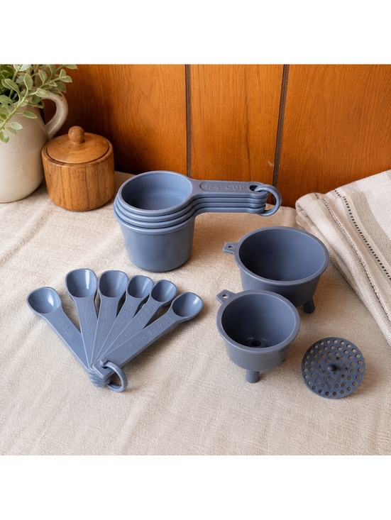 Rubbermaid Other - Vintage Rubbermaid Blue Measuring Cups Spoons Funnels With Strainer Kitchen Set